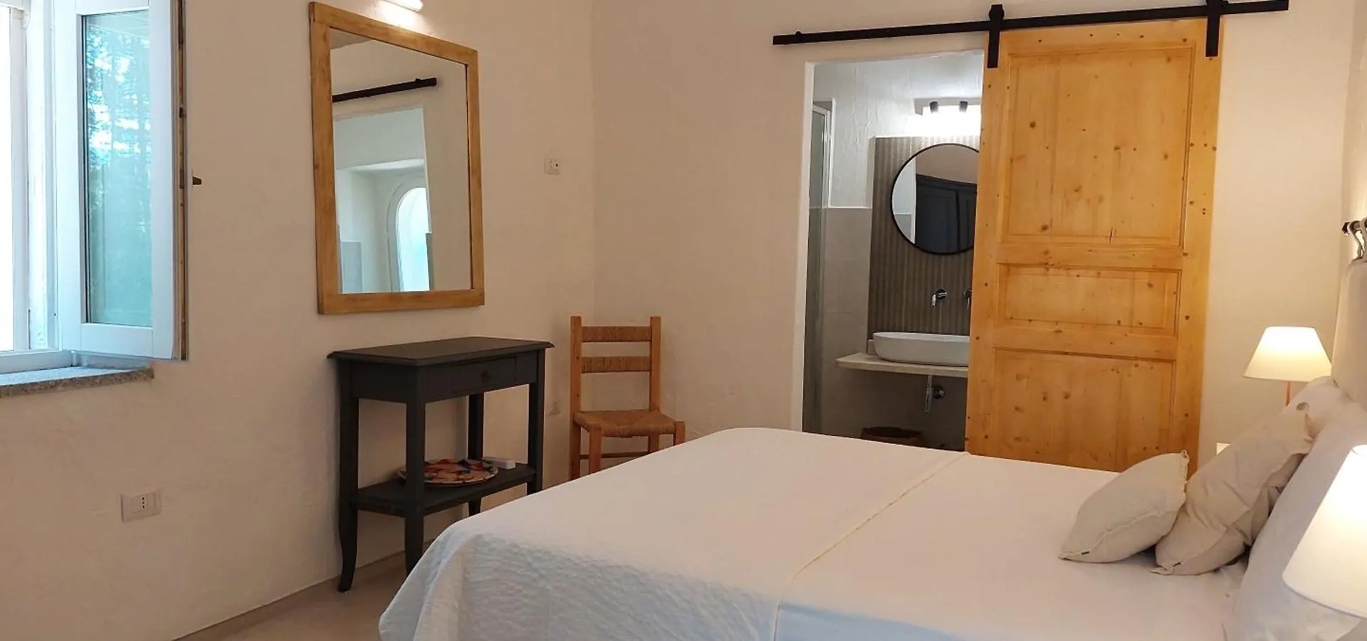 템피오파우사니아 Conca Marina B&B 이탈리아