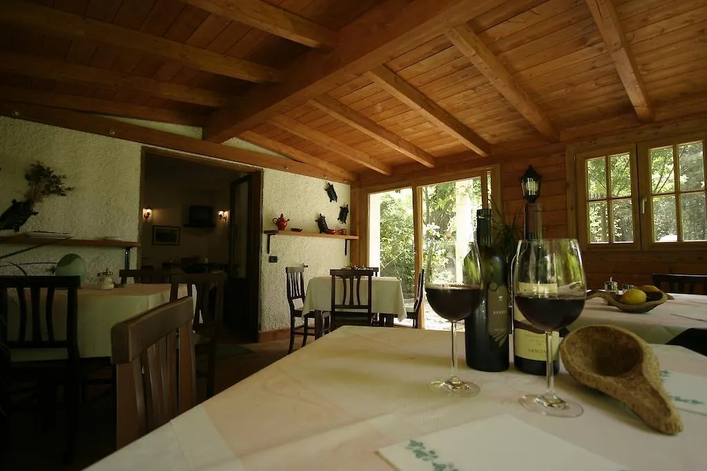 템피오파우사니아 Conca Marina B&B